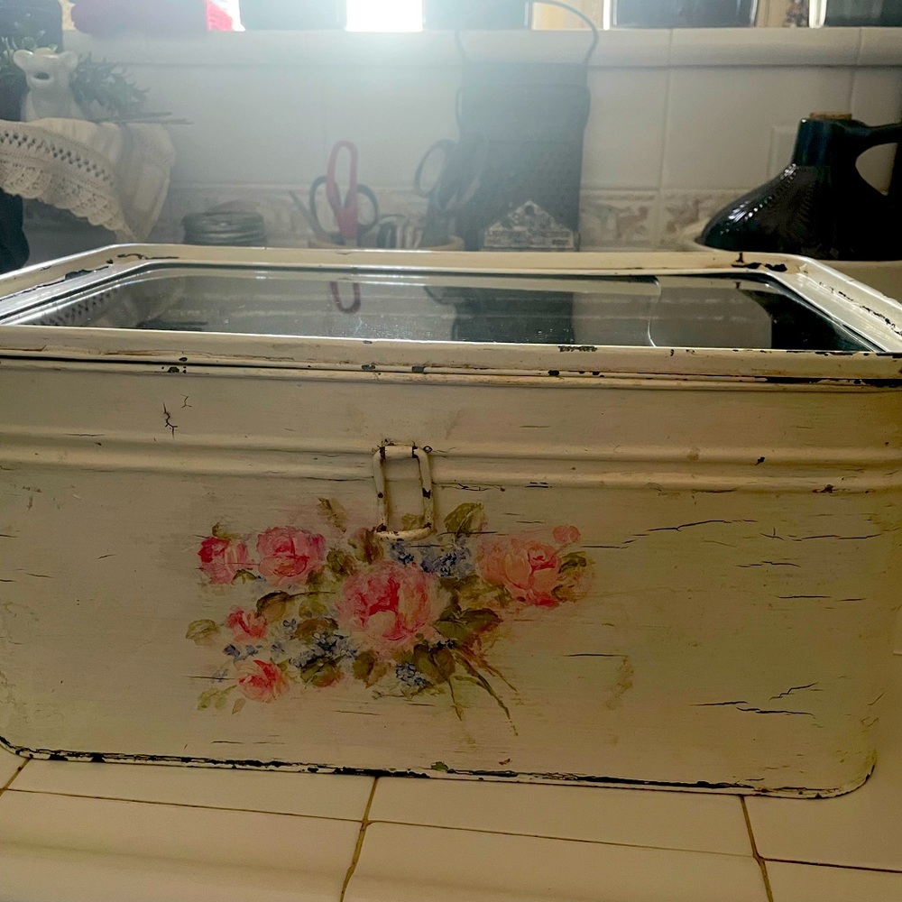 Metal bread box glass shabby chic farmhouse antique unique Flowers roses pink
